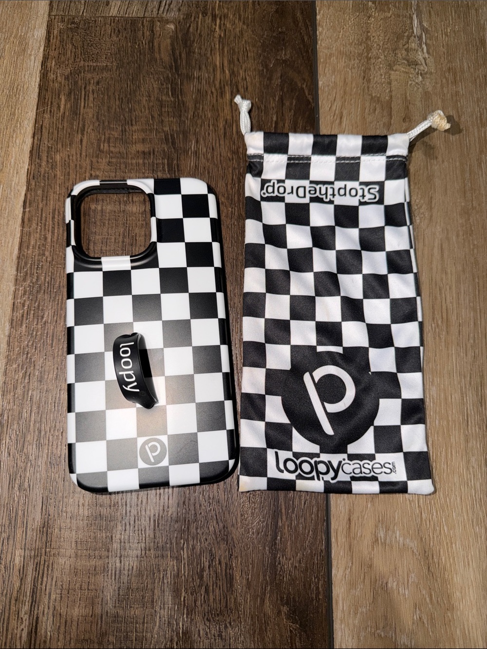 Loopy Case Black & White Checkered with Integrated Loop Grip iPhone 14 Pro Max